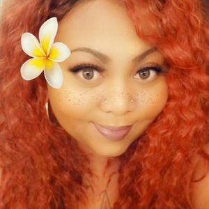 Meet your Posher, Latoya